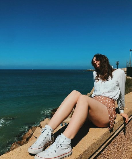 Seen Ellbats pornstar exclusive img