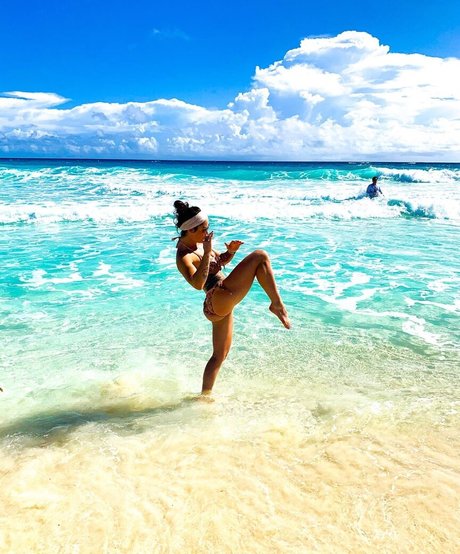 Randi Feld sexy actress pic