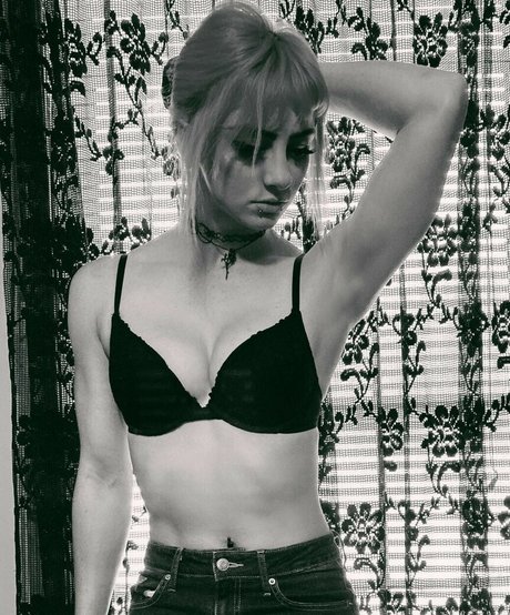 WWE GiGi Dolin pornstar nude pictures