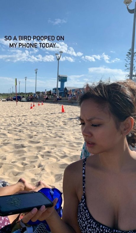 Ylona Garcia model free picture