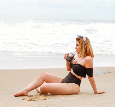 Brendamaiarap model erotic photos