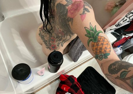 Little Doll pornstar high quality photo