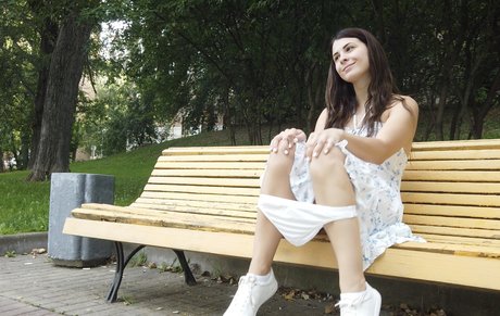 Alice Kelly porn actress img