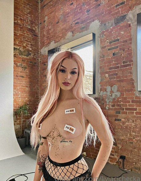 leevyyahs model nude archive