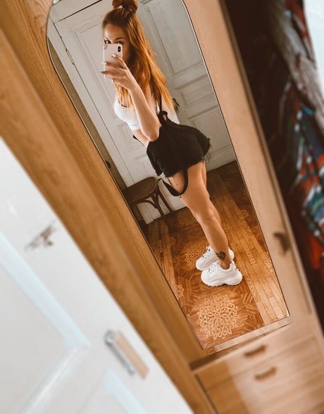 Annie foxx high quality pornstar pictures