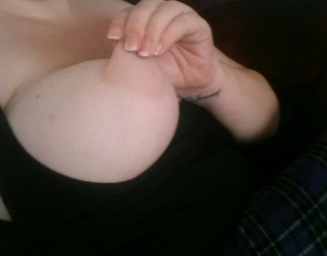 Naughtymommy1 star exclusive images