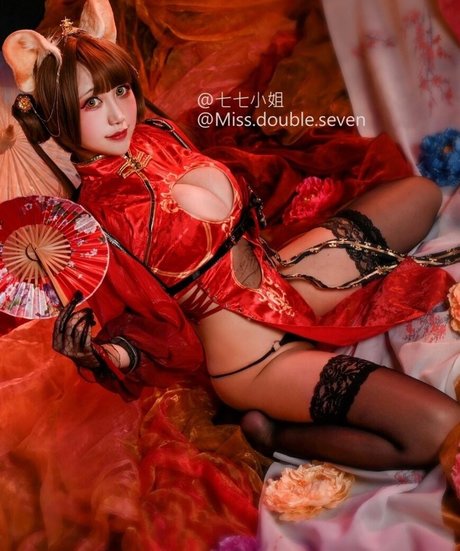 Miss Seven perfect model image