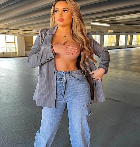 Summerwrench pornstar art photos