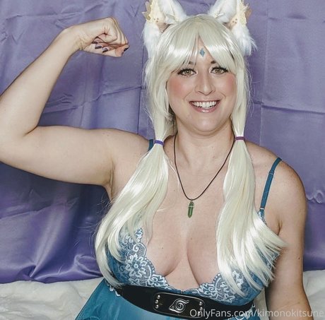 Lady Kitsune perfect star photos