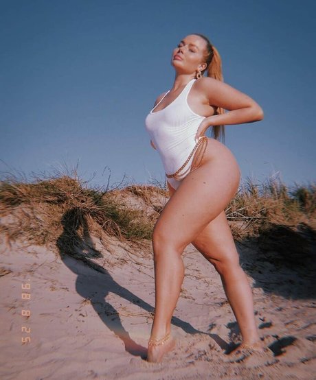 Emmahaggstrom model sex archive