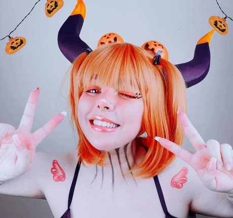 firefliesirl erotic actress image