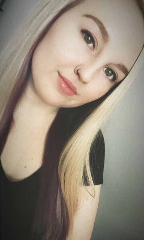 Darbvader_ model nude photo