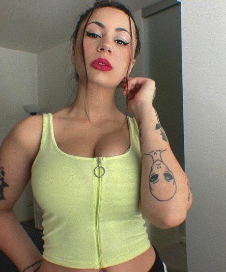 Vereunka model hot picture