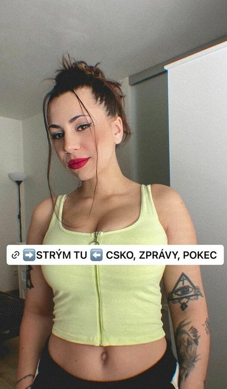 Vereunka nudes model pics