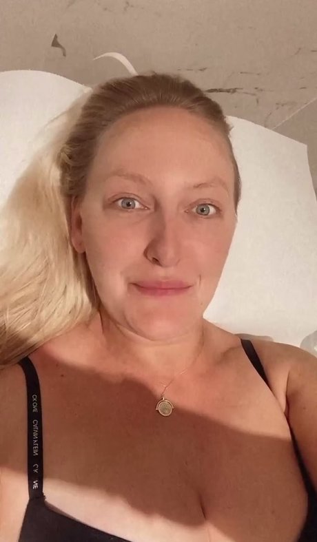 Helen Scott best pornstar image