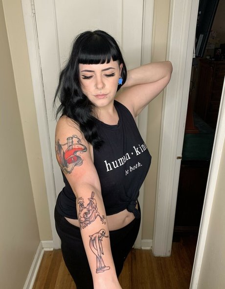 BettiesPaige star sex pic