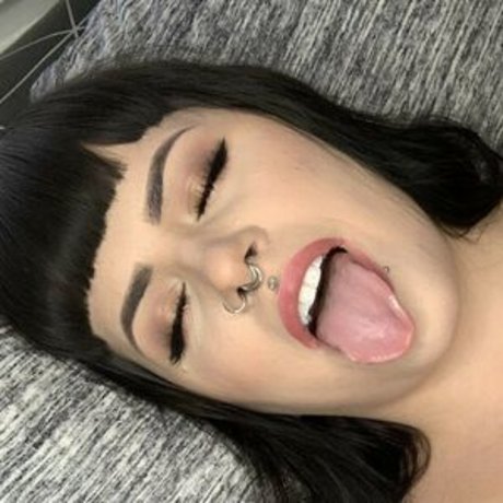 BettiesPaige sexy model archive