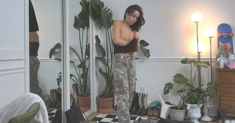 Laini Ozark pornstar adult pictures