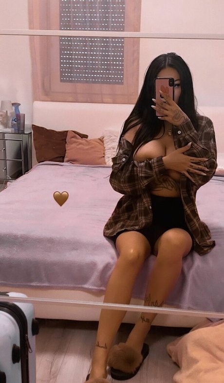 Merci Bujdoso star hot archive