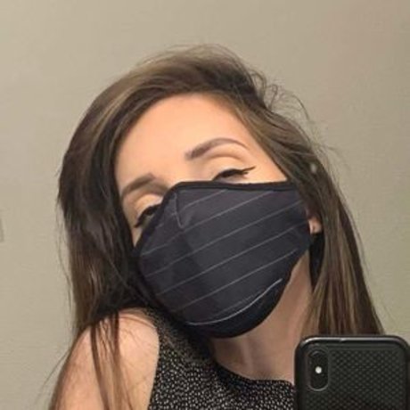 hedonisthoney nude star pic