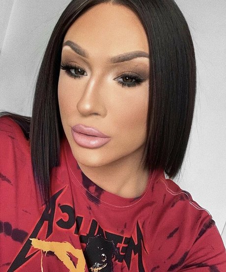 Sasha Donis model perfect photo