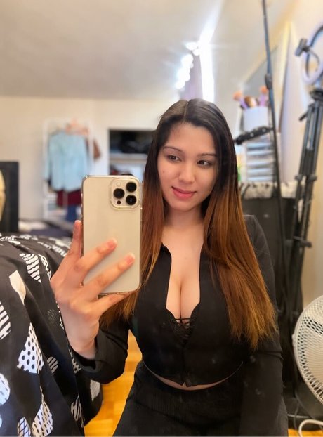 Sabrina Chelsiee Cargo best actress image