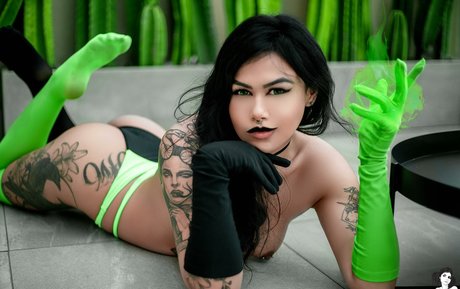 Raven Land erotic pornstar archive