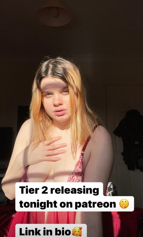 WolfyPlays00 pornographic actress images