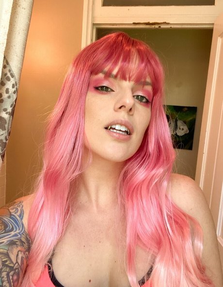 vickipsythemoore model sex photos