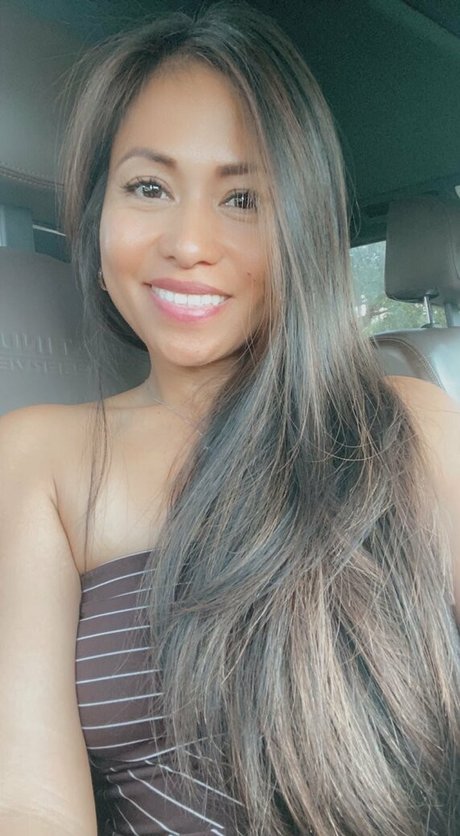 trimmed onlyfans free naked pic