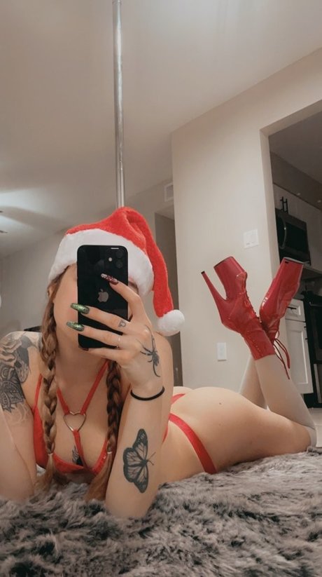 Alexandra Rose model erotic photo