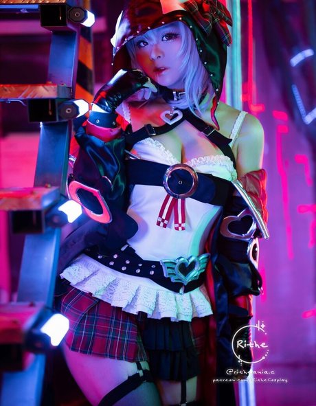 Rithe Cosplay actress image