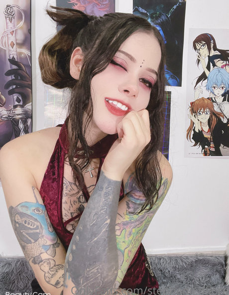 Laura Maya nice pornstar pic