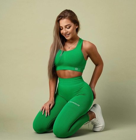 Anya Hryshchenko hot model pics