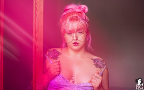 Lery Lay model pornographic gallery