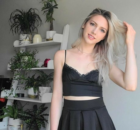 Kimcella model xxx pics