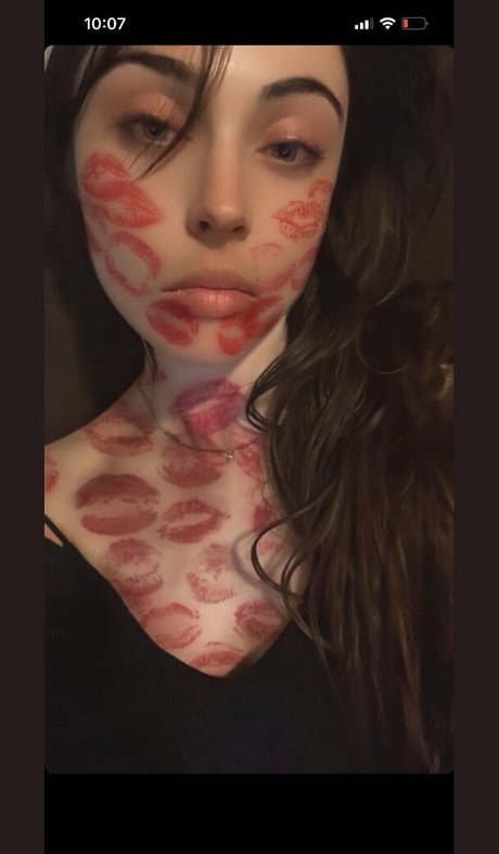 Purrityy nice model picture