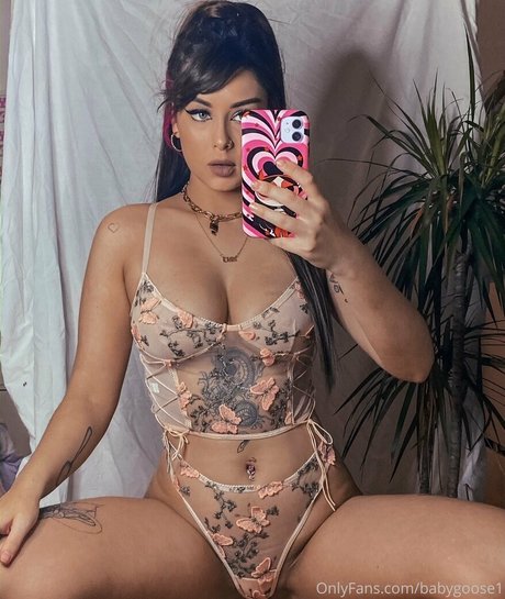 Babygoose1 nude star pictures