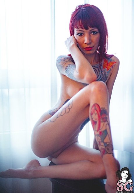 Juh Connie sexy actress photo