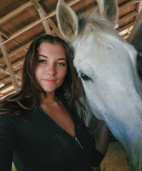 ImSavageDoe top star pic