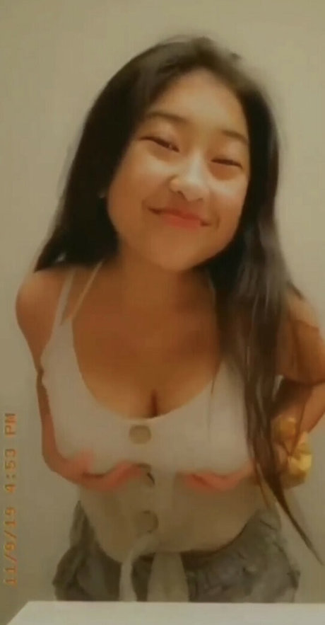 Brattyrikku porn actress photo