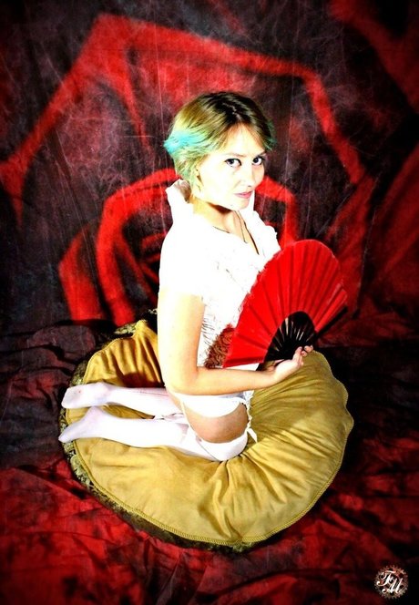 Avalon Zuercher beautiful actress pic