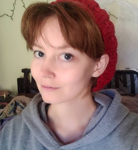 Avalon Zuercher hot model pics