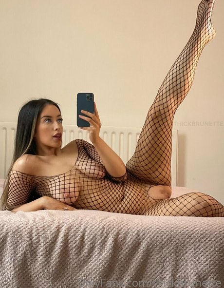 Thick Brunette erotic star photo