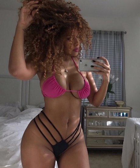 Aisha Thalia pornstar nice gallery