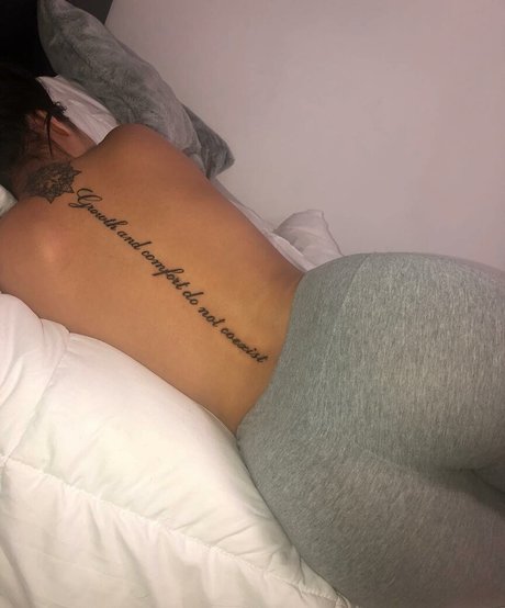 Nhi Tran model high quality picture