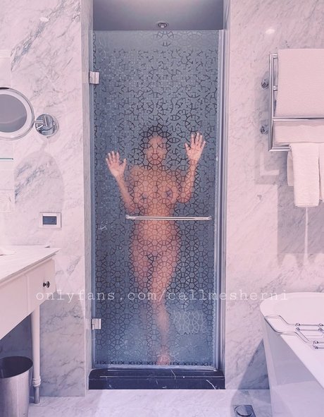 Yajnaseni pretty model pics