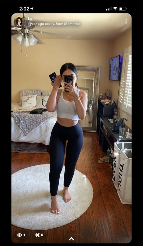 FeetByJo nice star photos