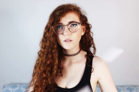 Tidecallernami pornographic model pictures