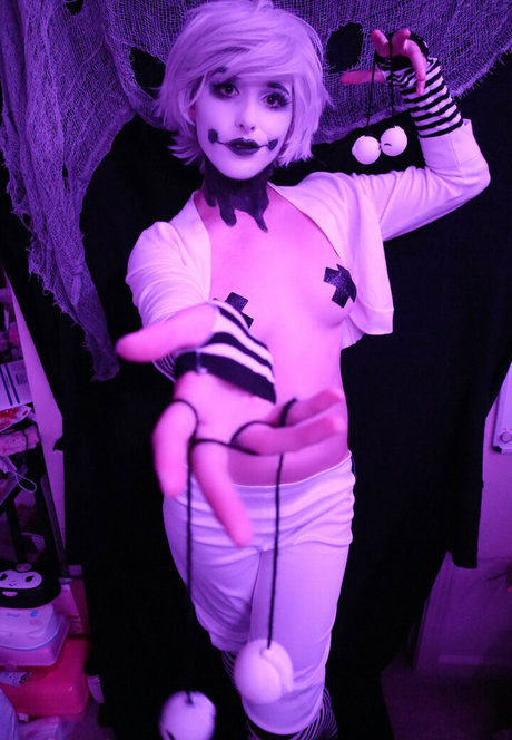 small onlyfans hot naked pics